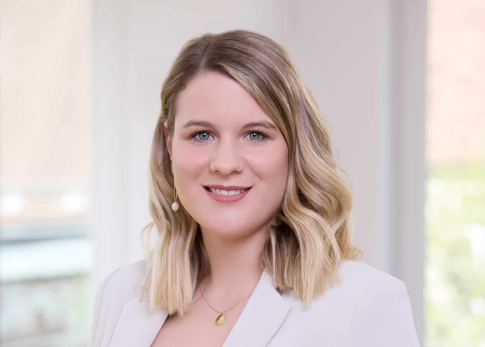 Lena Singer, Consultant, Lünendonk & Hossenfelder GmbH