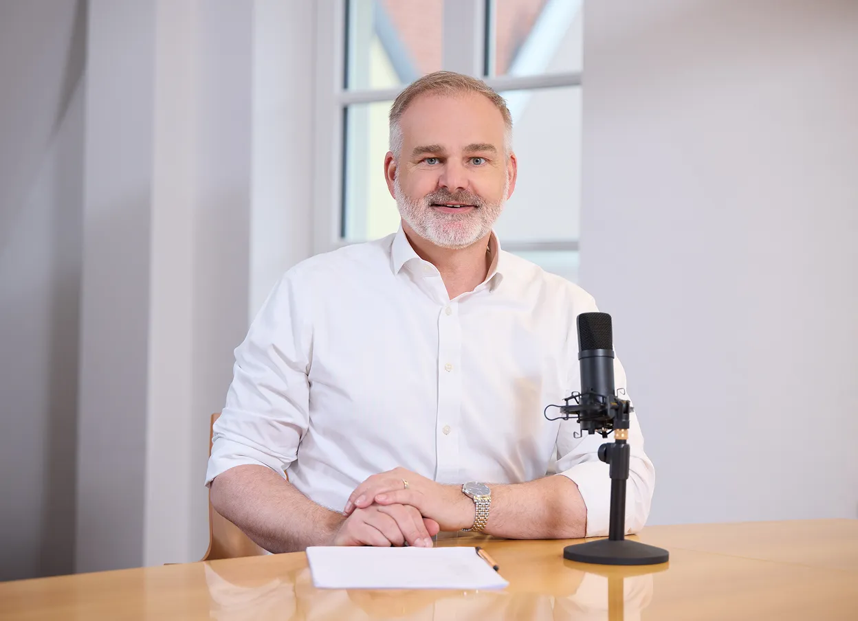 Jörg Hossenfelder at the podcast microphone